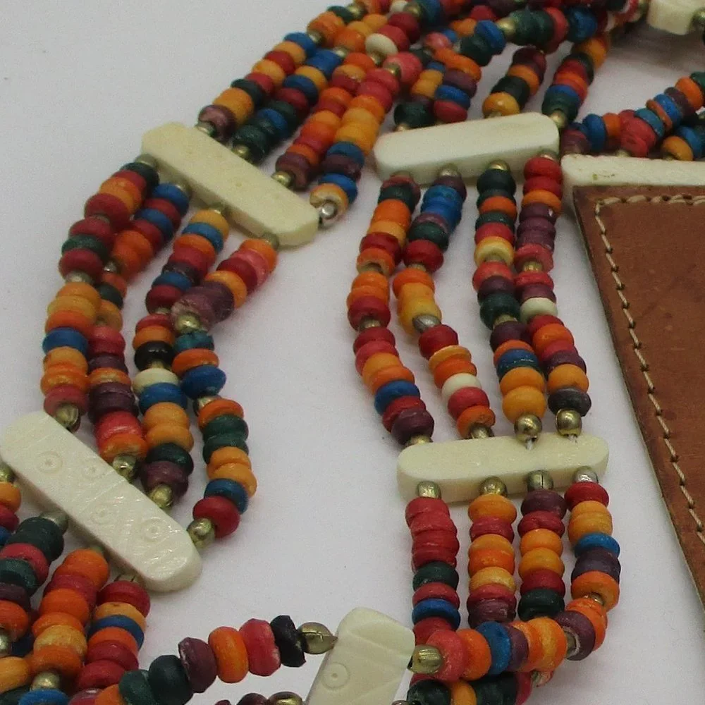 𝅺vintage Genuine Leather & Bone Beads Belt